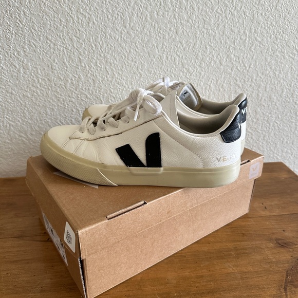 Veja Campo Size 10 - Picture 5 of 11